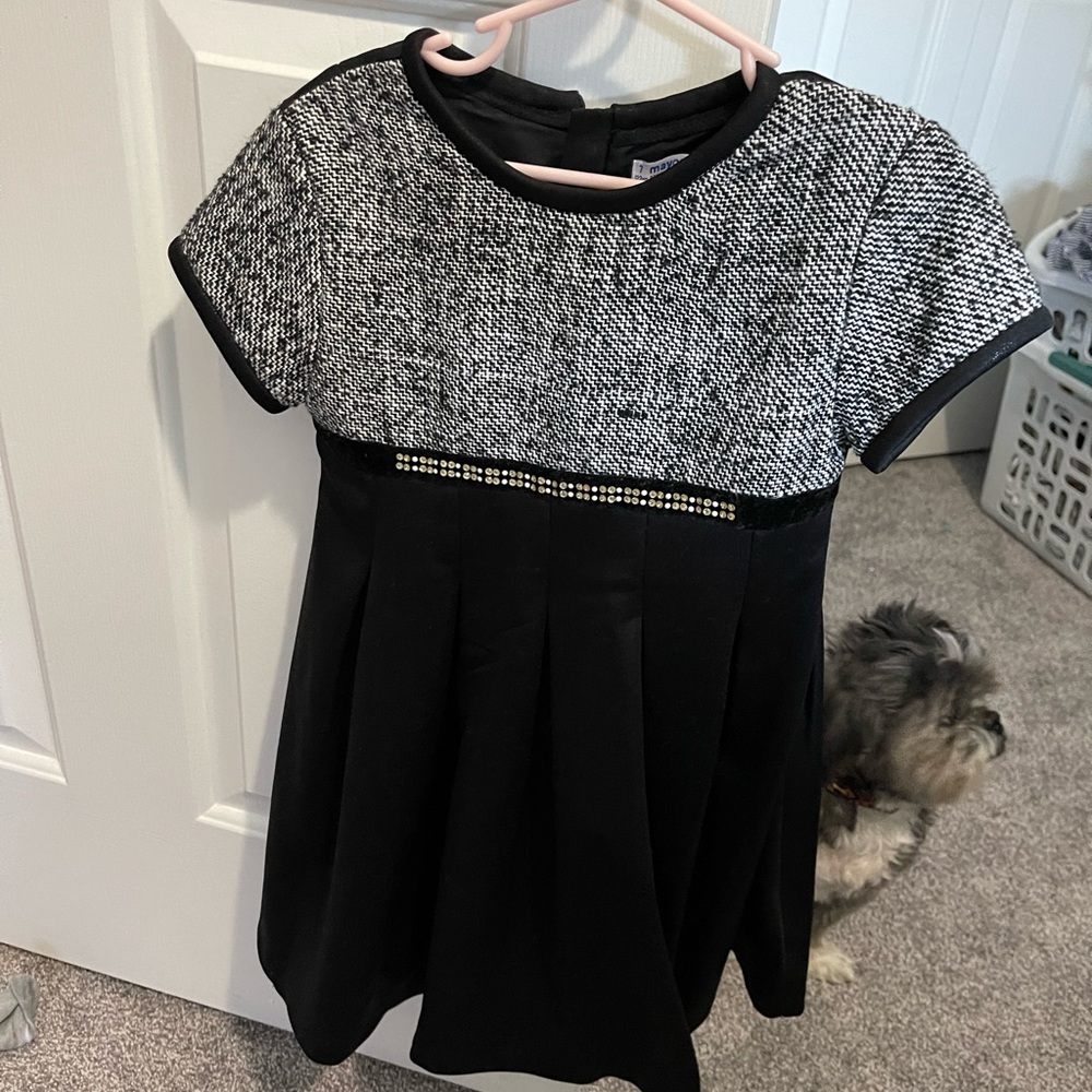 Girls dress